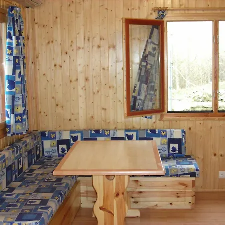 Campingplads Casitas Cinco Castanos *